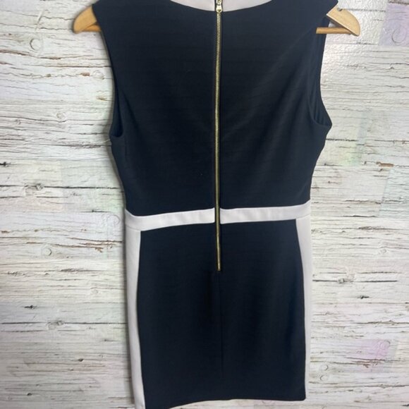 Guess size 8 dress bodycon black white - Picture 6 of 7